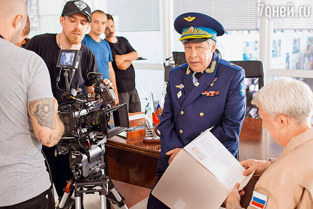 Михаил Ефремов Михаил Ефремов