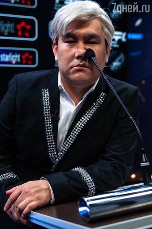 Азамат Мусагалиев Азамат Мусагалиев