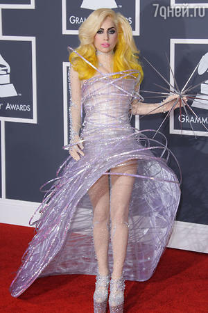 На церемонии «Grammy Awards». Лос-Анджелес, 2010 г. На церемонии «Grammy Awards». Лос-Анджелес, 2010 г.