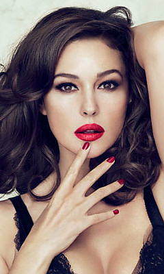 Моника Беллуччи (Monica Bellucci) Моника Беллуччи (Monica Bellucci)