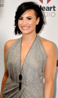 Деми Ловато (Demi Lovato) Деми Ловато (Demi Lovato)