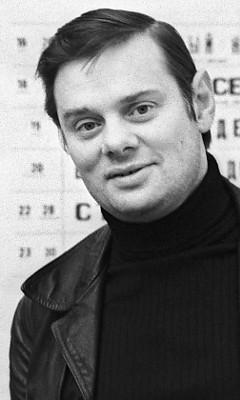 Владимир Андреев Владимир Андреев