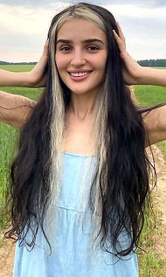 Дина Саева Дина Саева