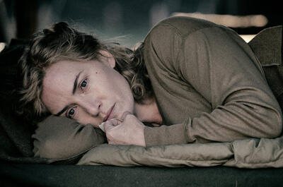 «Великая»: Кейт Уинслет в роли богемщицы, ставшей легендой военной фотографии