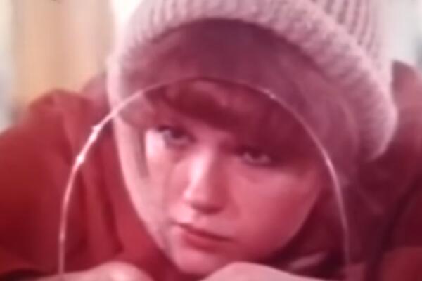 Социальная реклама в СССР с Александрой Яковлевой