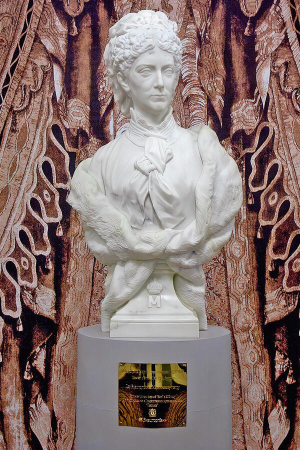Бюст императрицы Марии Александровны