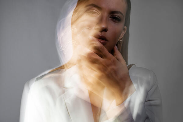 Жизнь как сцена: 4 актерских приема, которые сделают вас лидером в любой компании