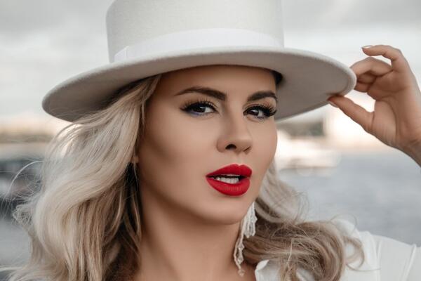 «Отложила яйца»: отчаявшаяся Семенович перенесла очередную операцию