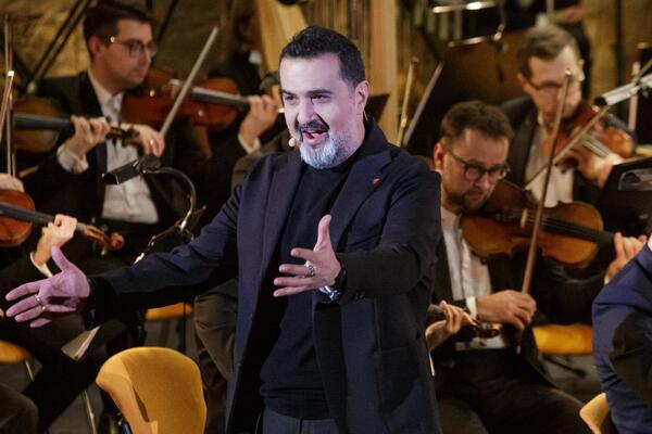 «Опера без бабочки»: в Москве пройдет уникальный оперный концерт-стендап Эльчина Азизова