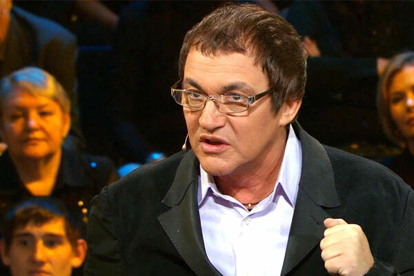 Караул! Зрители требуют срочно найти замену новой ведущей, подсидевшей «некрасивого» Диму Диброва 