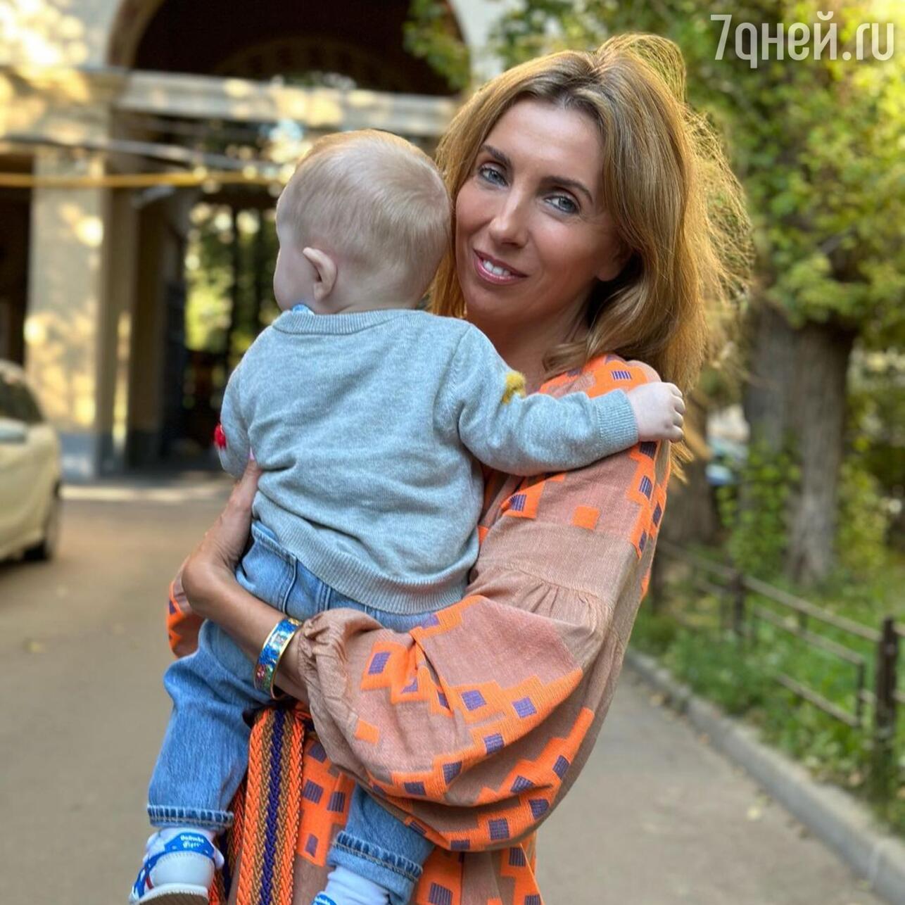 Светлана Бондарчук с сыном Петром