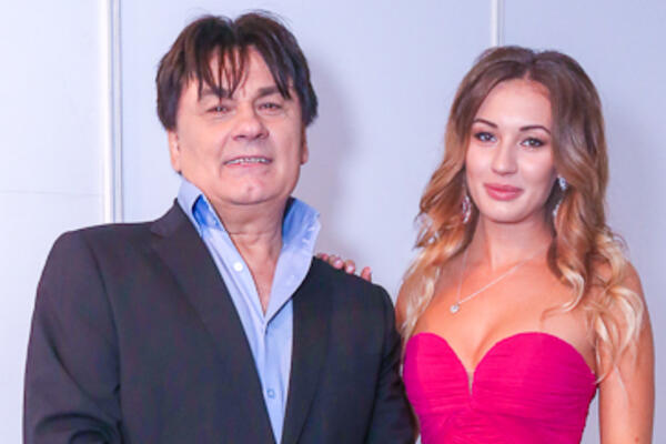 В интернете появились первые снимки со свадьбы дочери Александра Серова