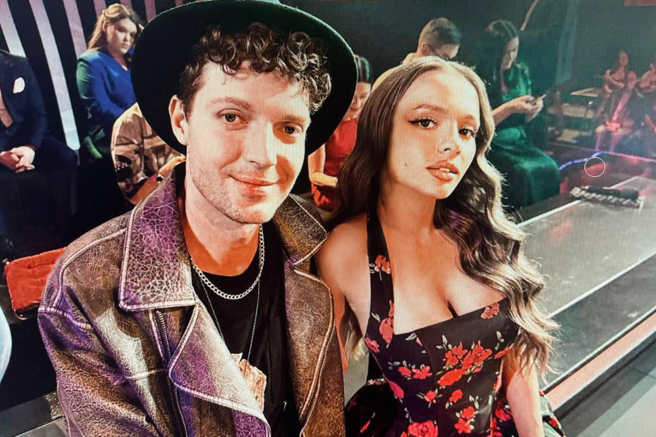 Павел Соседов и Валя Карнавал фото