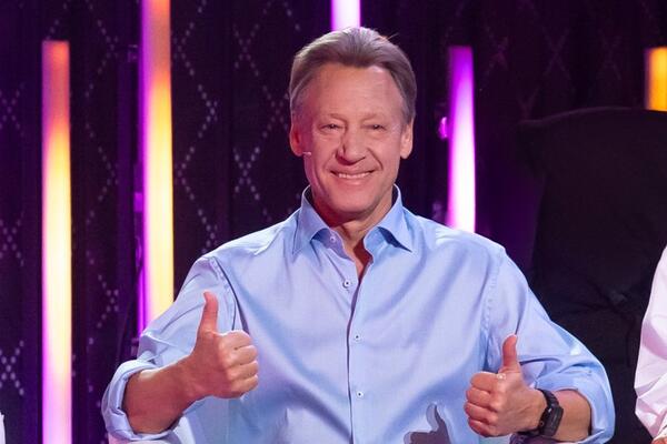 «Это был счастливый билет»: Дмитрий Харатьян отметил необычный юбилей