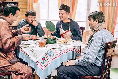 Кадр из фильма «Джентльмены удачи», сценарий к которому в тандеме с Георгием Данелией написала Виктория Токарева, 1971 год