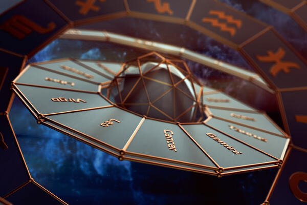 Названы два знака зодиака, которых в марте ждет внезапный развод