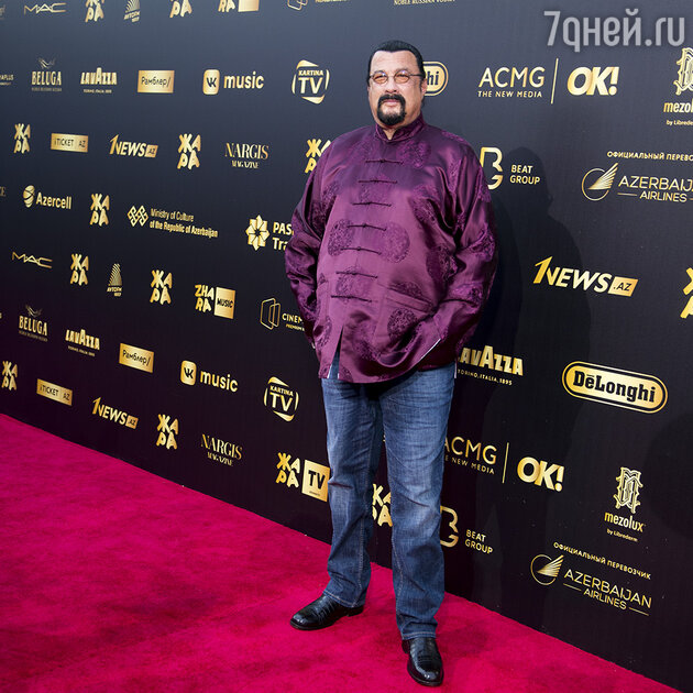 Стивен Сигал