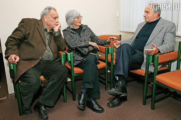 Валентин Гафт с Эльдаром Рязановым и его женой Эммой