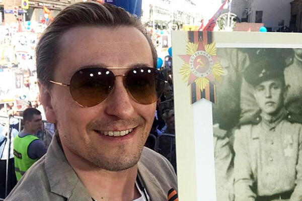 Бессмертный полк: звезды шоу-бизнеса рассказали о подвигах родных