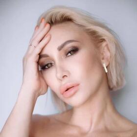 Ксения Хазова