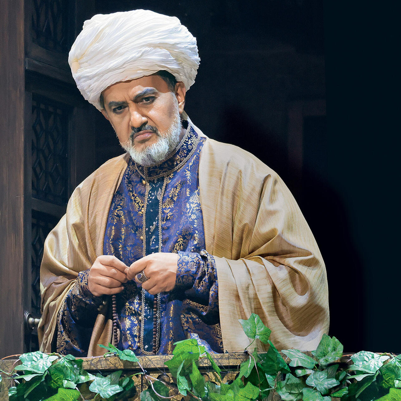 Эльчин Азизов