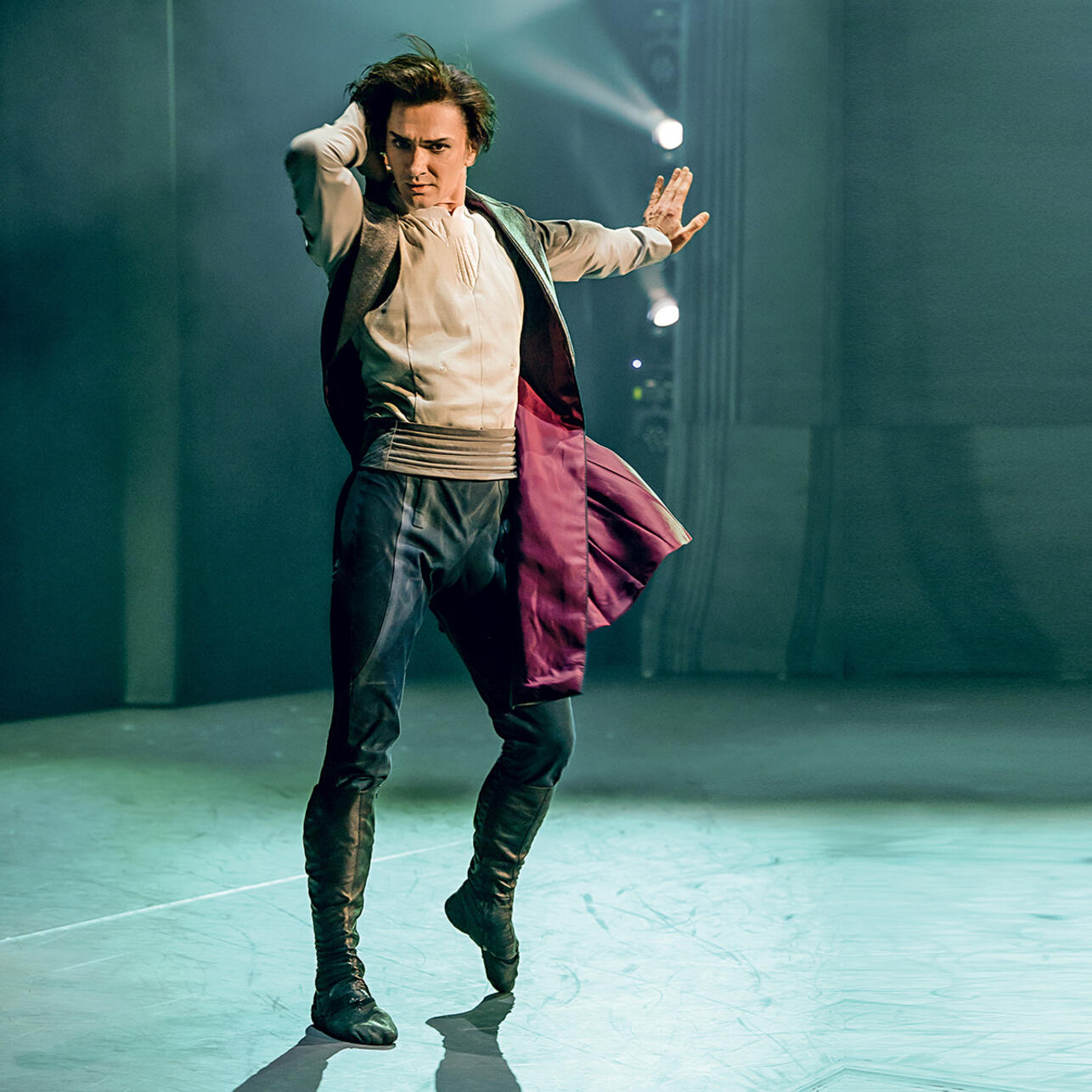 Владислав Лантратов