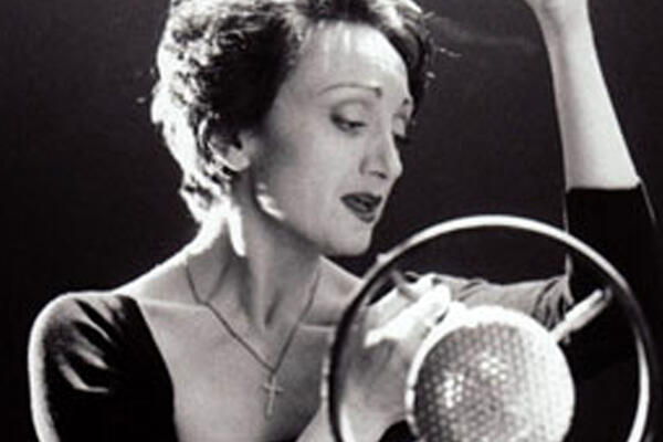 Разыгрываем билеты на концерт, посвященный Эдит Пиаф 