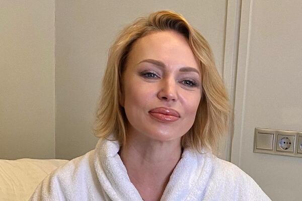 «Никаких рубцов и швов!» Довлатова решилась на пластическую операцию