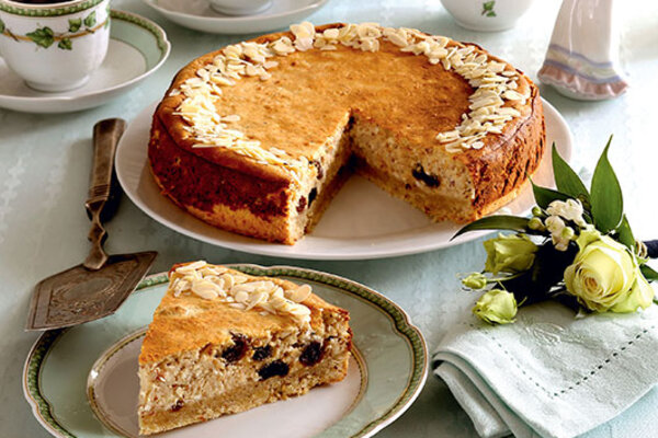 Рецепты от Юлии Высоцкой: сладкая дорада с картофелем, легкая закуска со спаржей и творожник «кушать подано!»