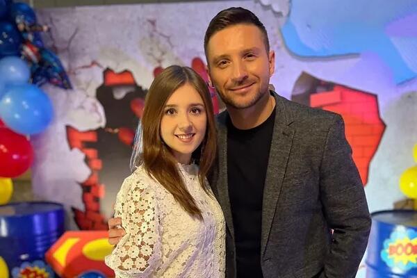 Сергей Лазарев показал племянницу, оставшуюся без работы — поразительное сходство