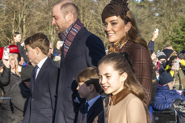 Разлучат с братом: Кейт Миддлтон готовится принять решение о судьбе принцессы Шарлотты