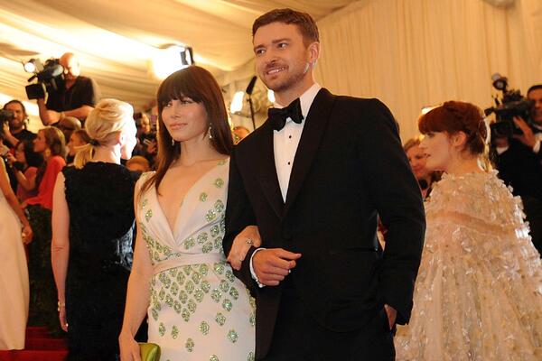 Поставила Джастину Тимберлейку ультиматум: жена пригрозила певцу разводом