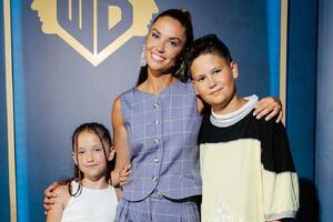 Муцениеце скромно отметила 13-летие сына от Прилучного — ни отца, ни отчима рядом