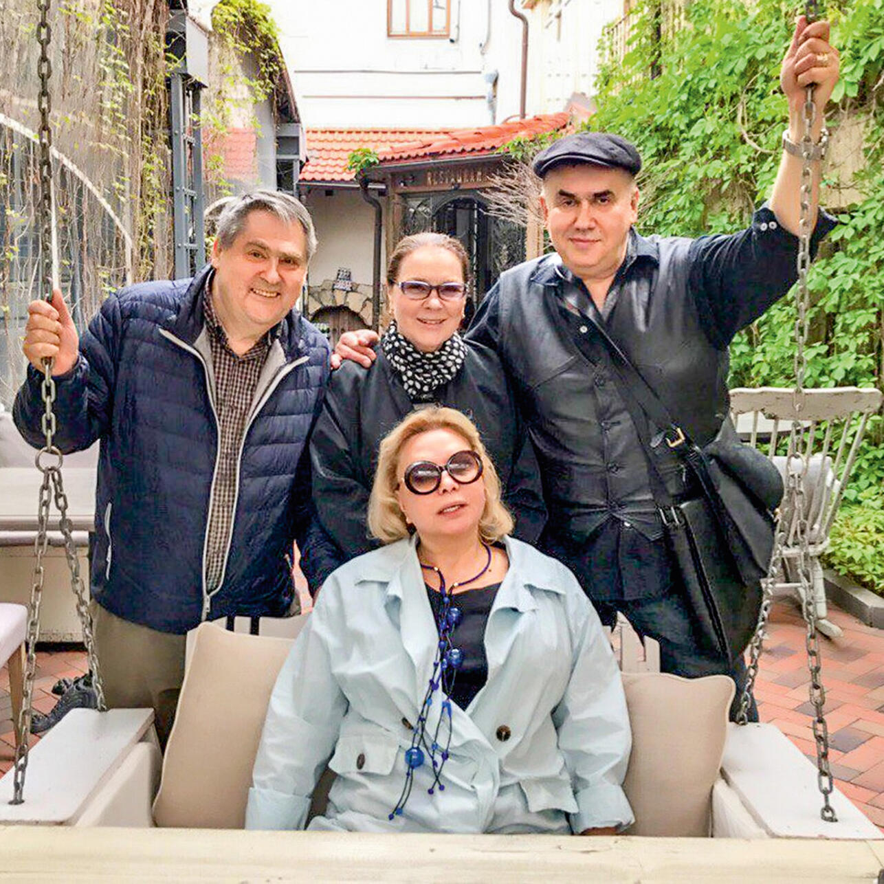 Ольга Богданова, Борис Вольнов, Лариса Голубкина и Станислав Садальский