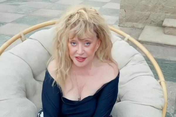 Променяла замок на виллу: где поселилась Пугачева в Израиле