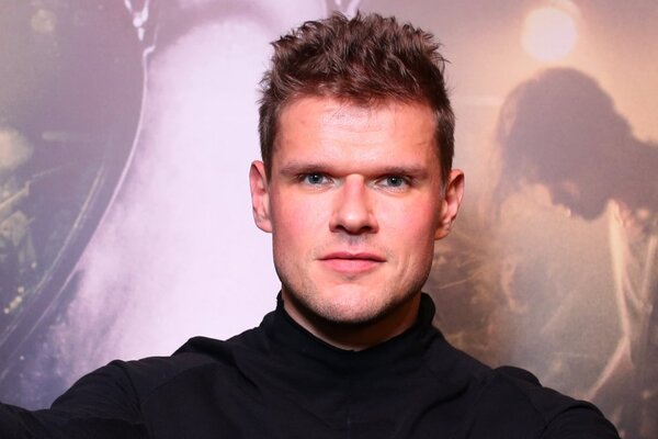 Владимир Яглыч влюбился в девушку-байкера