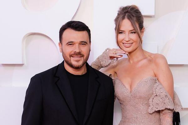 Жена Агаларова показала личные фото с мужем — настоящая любовь