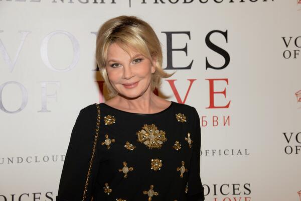 «Больно смотреть»: фанаты обсуждают лицо Татьяны Веденеевой после неудачной пластики