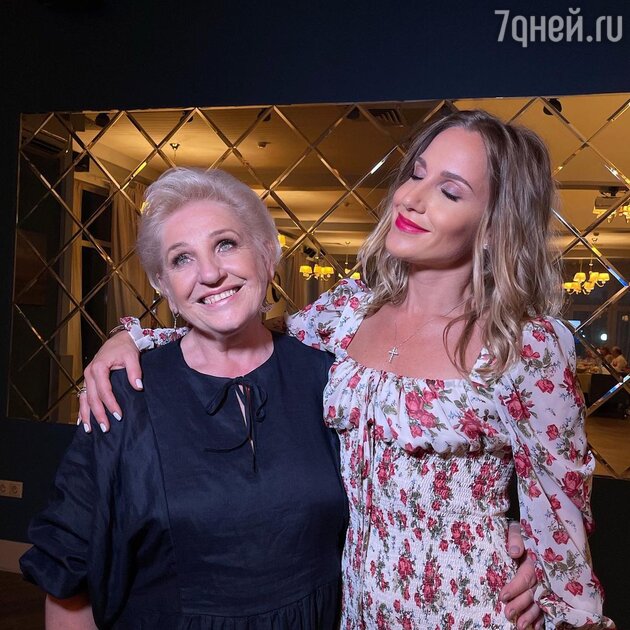Юлия Ковальчук с мамой — фото Юлия Ковальчук с мамой — фото