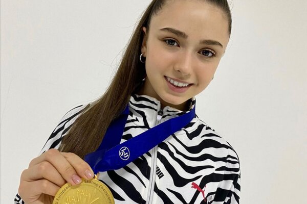 Сохранили медаль: Камила Валиева вернулась на лед после скандала с допингом