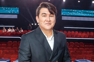 Мусагалиев ответил Собчак про возможность заменить Урганта: «У меня нет шоу на Первом»