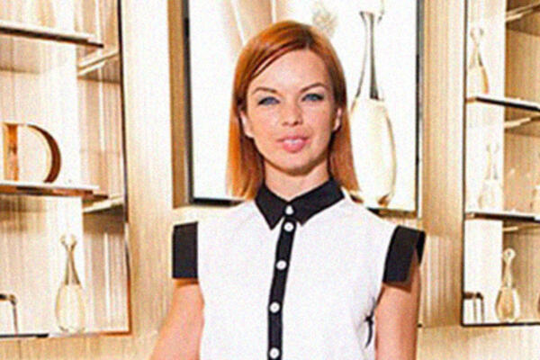 Образ дня: Алиса Гребенщикова в ARnouveau