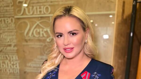 Анна Семенович прокомментировала свое фиаско на сцене