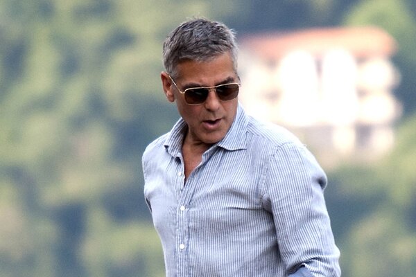 Джордж Клуни последний раз хозяйничает на своей итальянской вилле