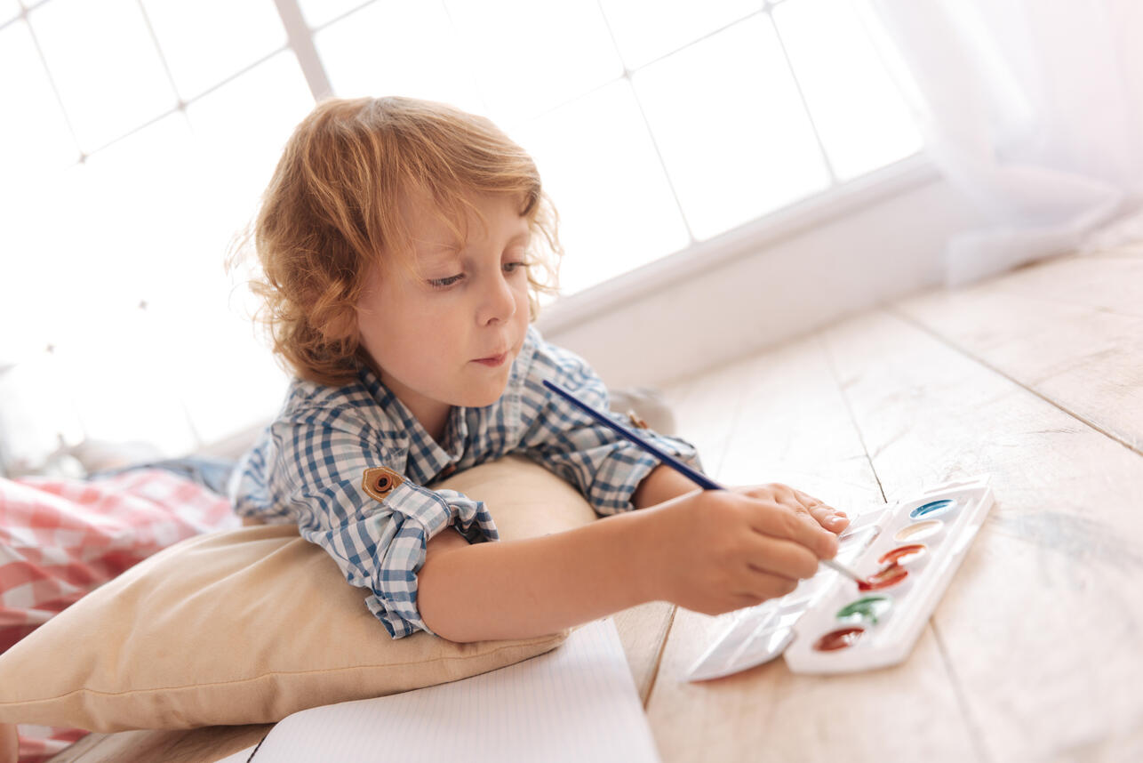 Зимние раскраски для маленьких художников 