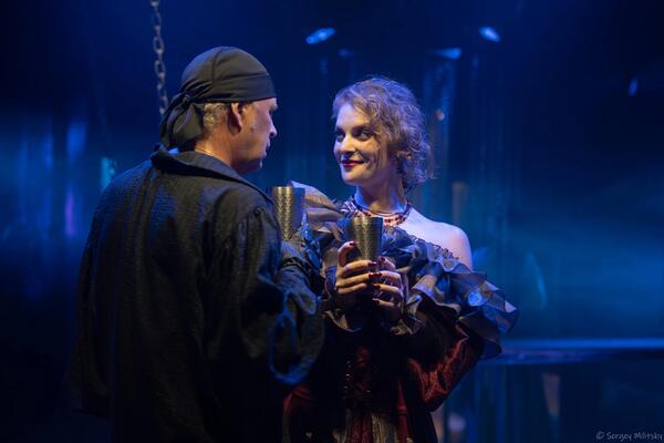 Философия в Театре на Юго-Западе, поэзия в «Ленкоме» и цыганское счастье в «Ромэне»: мартовская афиша