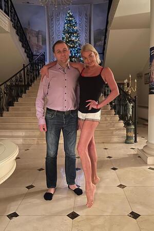 Анастасия Волочкова с любовником Олегом - фото