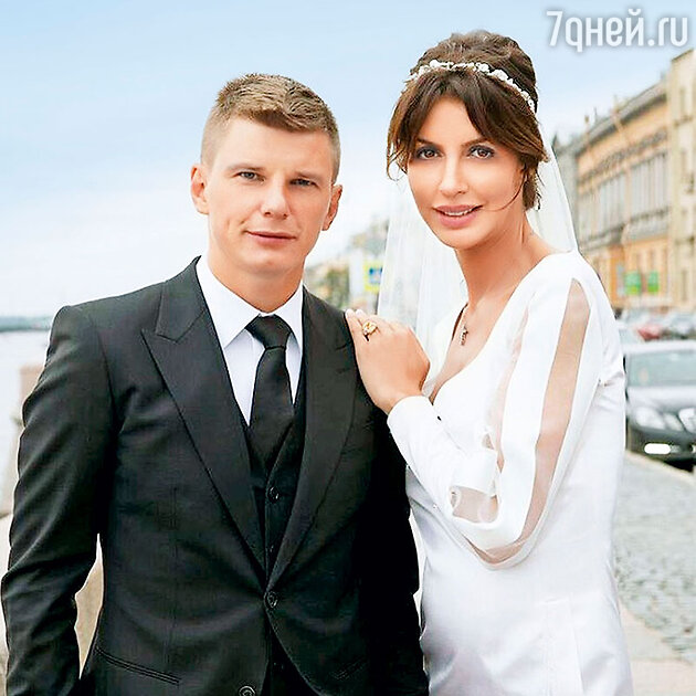 Андрей Аршавин с женой Алисой