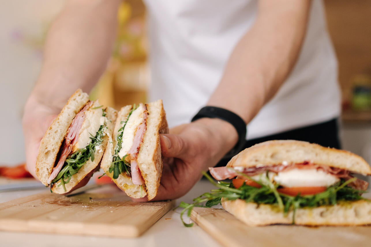 Бутерброды вредные? Добавьте эти продукты, чтобы получить больше пользы от перекуса Бутерброды вредные? Добавьте эти продукты, чтобы получить больше пользы от перекуса