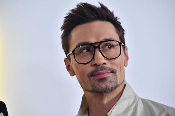 Дима Билан сделал предложение недавно родившей певице
